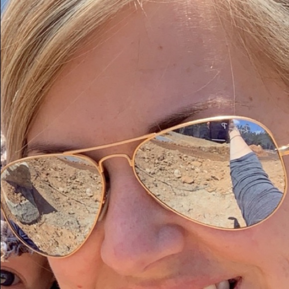 Meet your Posher, Tessa